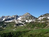 Da S. Simone-Baita del Camoscio salita al Passo di Tartano e a Cima Lemma il 30 maggio 2009 - FOTOGALLERY